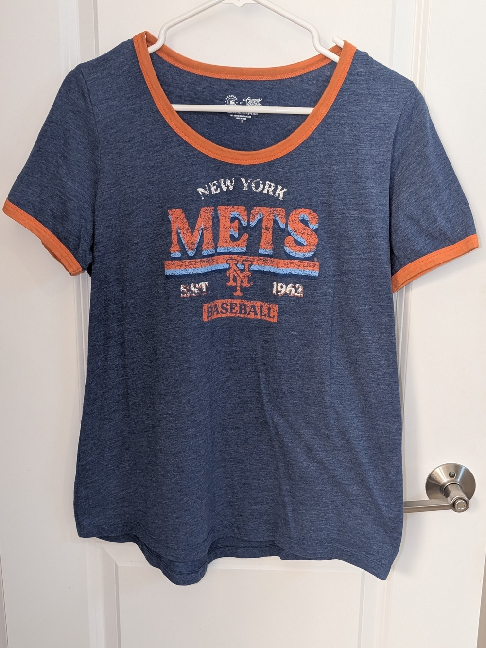 New York Mets Women's Short-Sleeve Tee in Navy and Orange